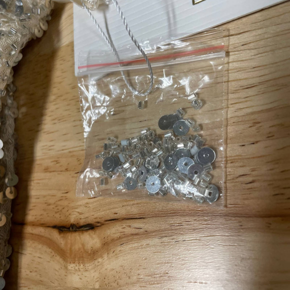 Mac Duggal NWOT Silver Sequined Modi Sheath Cocktail Dress Size 6 Beaded Sparkle - Picture 7 of 12